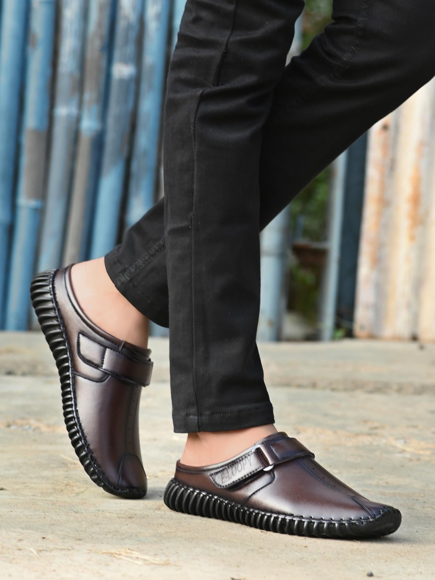 Men’s Bantu Style Brown Loafer