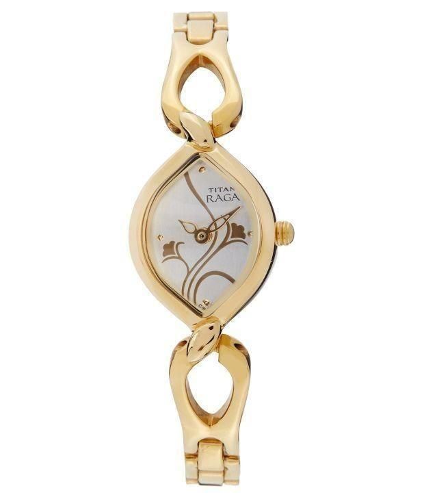 Titan Analog Silver Dial Women’s Watch – Contemporary Elegance